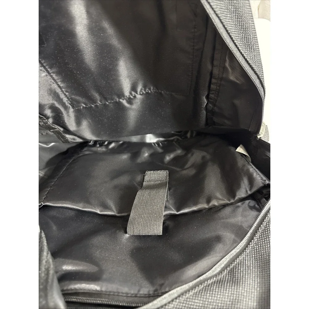 Kobe BP1200 Professional Multi-Pocket Laptop Backpack (OGIO Carbon‎ Style)